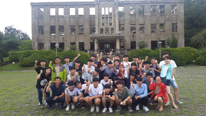 표선고, “역사의 격전지를 찾아서” 