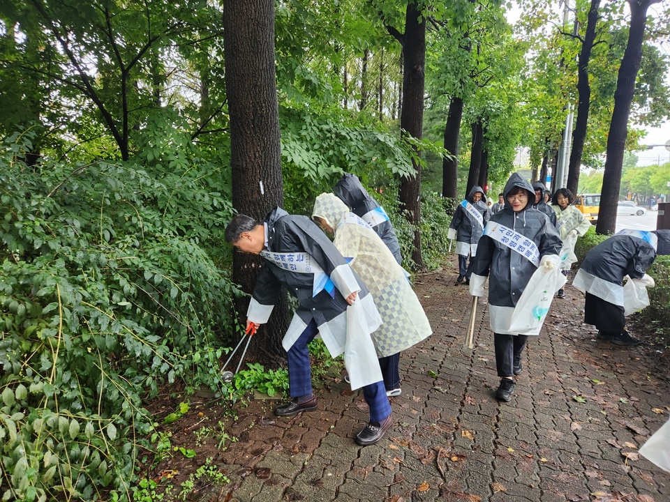 인천동부교육지원청,  ‘학부모·시민과 함께하는 청렴 줍깅 챌린지’ 실시