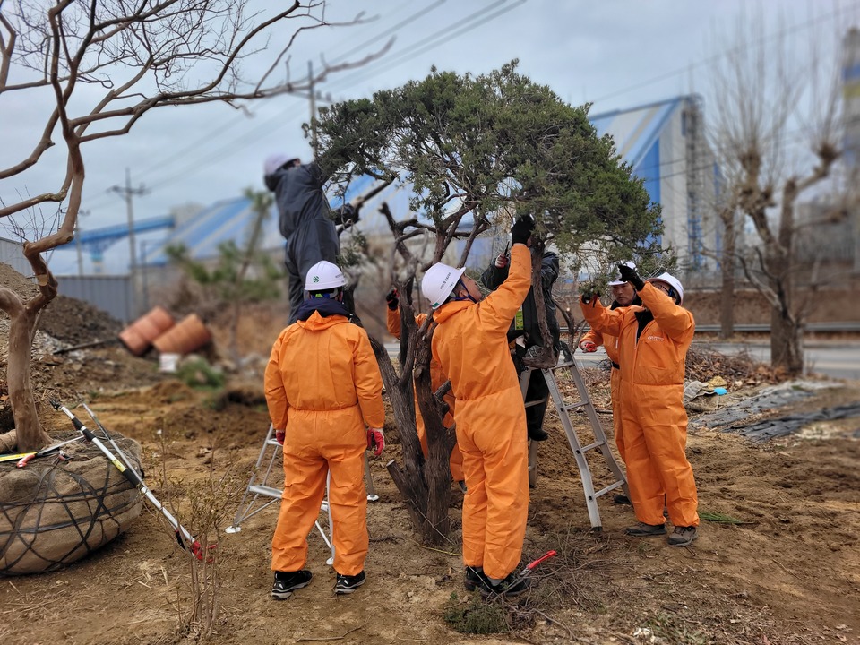 ‘예초웰녹지토피어리 전지사’ 2026년 제1회 자격검정 시험 성료
