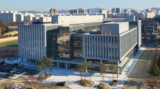 기초과학연구원 카이스트 캠퍼스.png