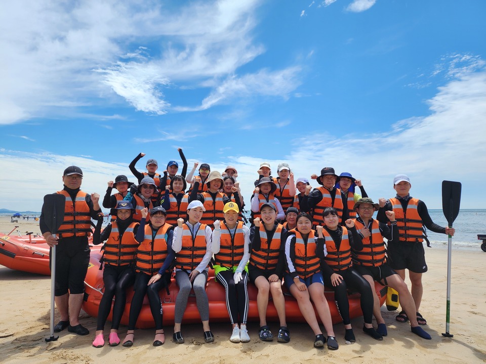 3-2. 교원해양직무연수 노보트 활동 전 사진.jpg