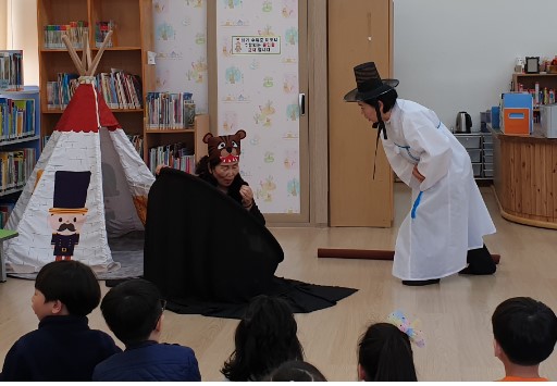 강북교육지원청, 책 읽어주는 할머니 봉사단원 모집